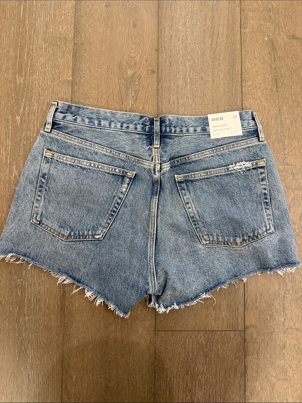 AGOLDE Parker Vintage Cut Off Denim Shorts - Picture 2 of 4